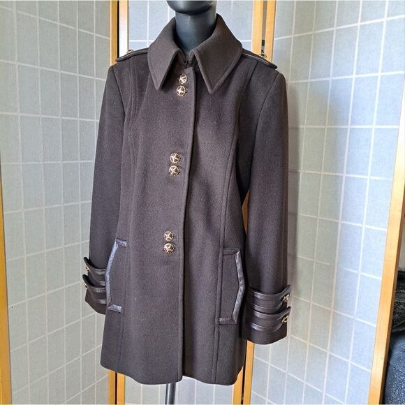 St John Coat  - Picture 6 of 17